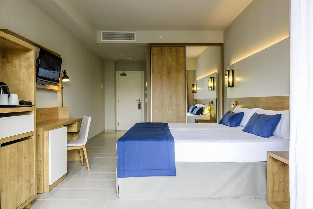 Estival Eldorado 4*